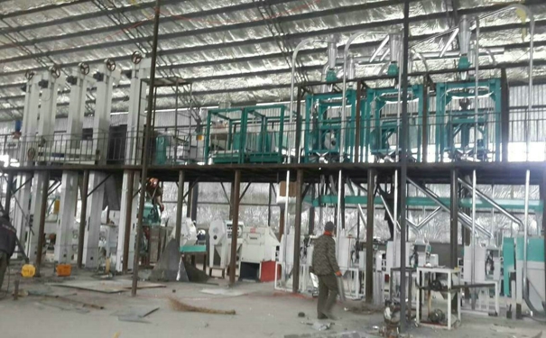 <a href=http://www.igem2.net.cn/product/6/ target=_blank class=infotextkey>玉米深加工機(jī)械</a>